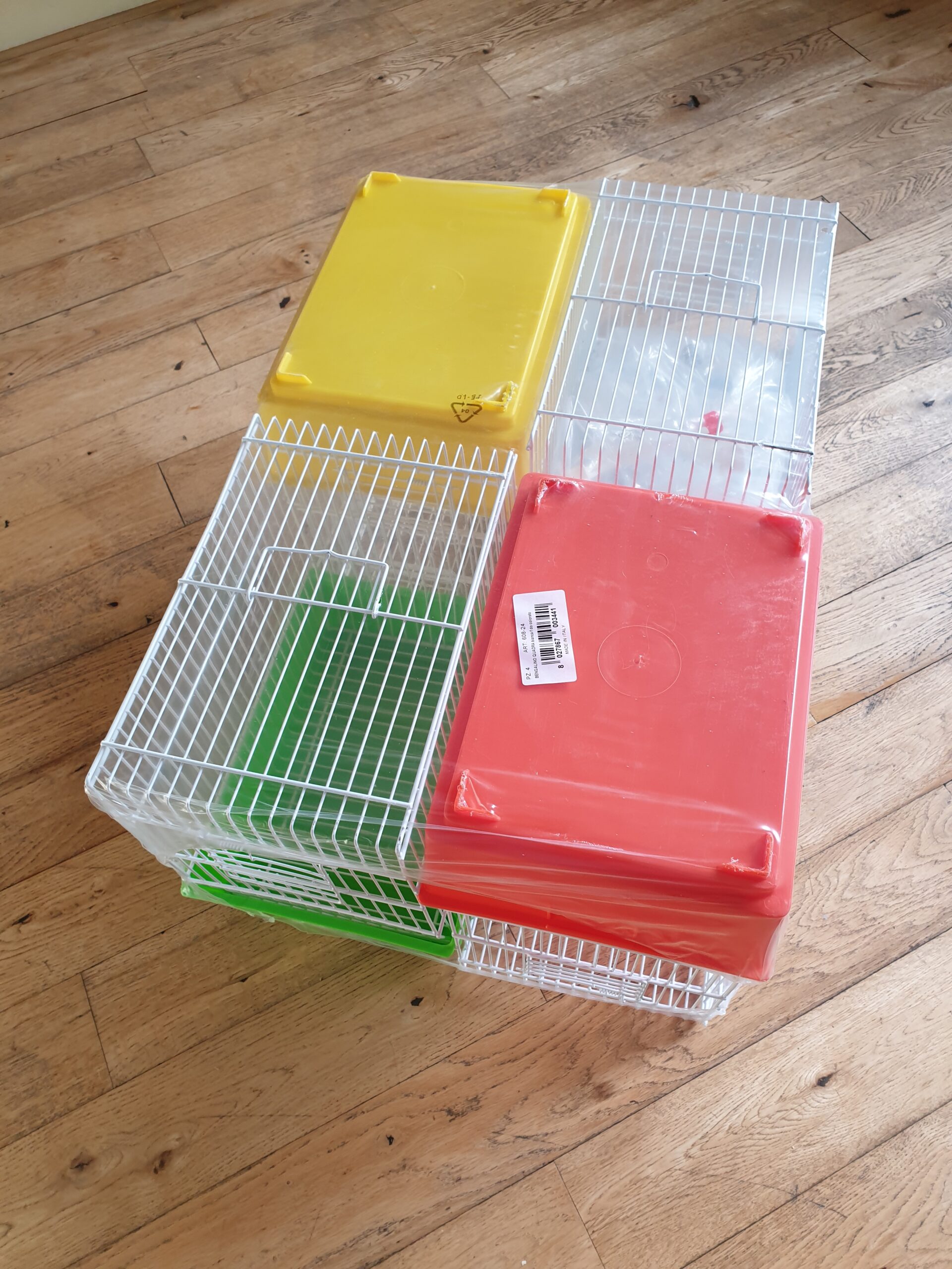 Group of 4 EBC cages in mix colours