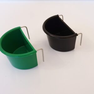 green and black D cup show cage drinkers
